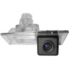 Камера заднего вида INCAR VDC-102 HYUNDAI Elantra
